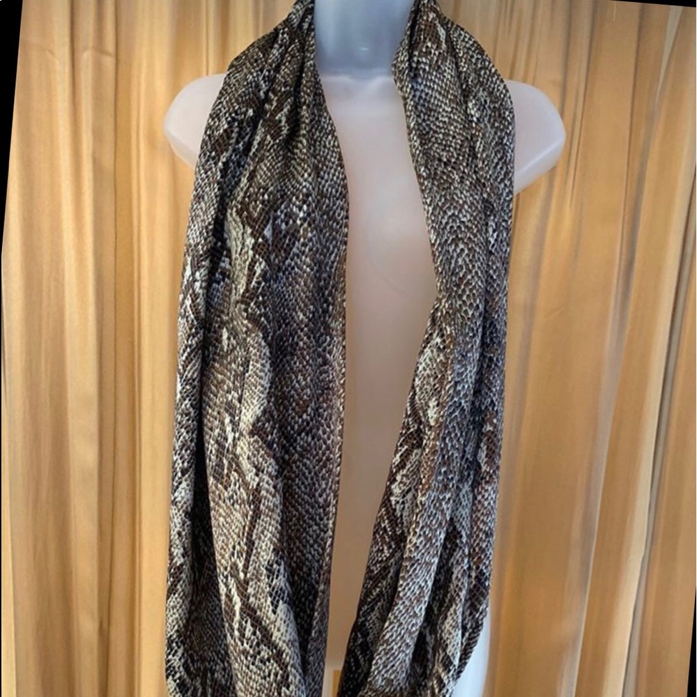 Malene Birger Infinity Scarf